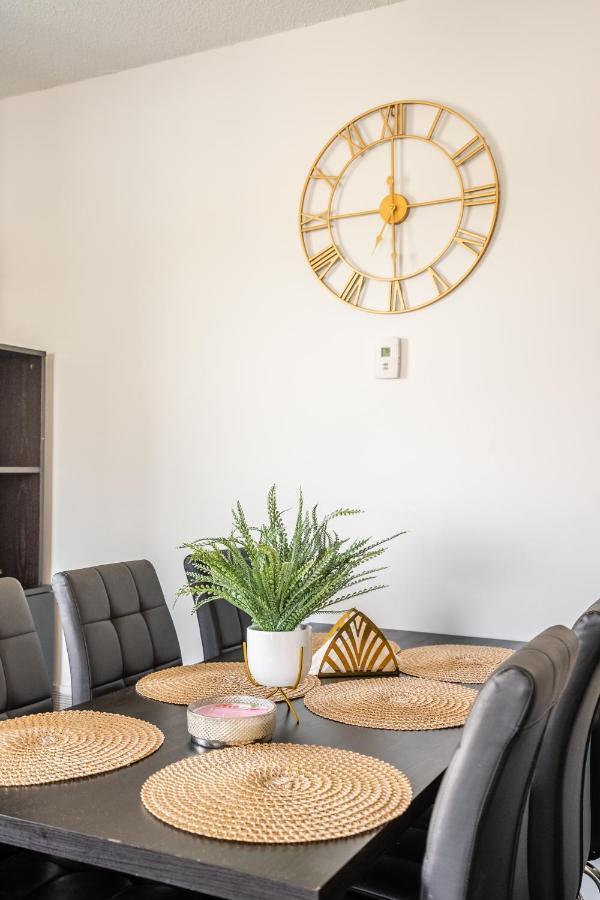 Globalstay Downtown Hamilton Apartments エクステリア 写真