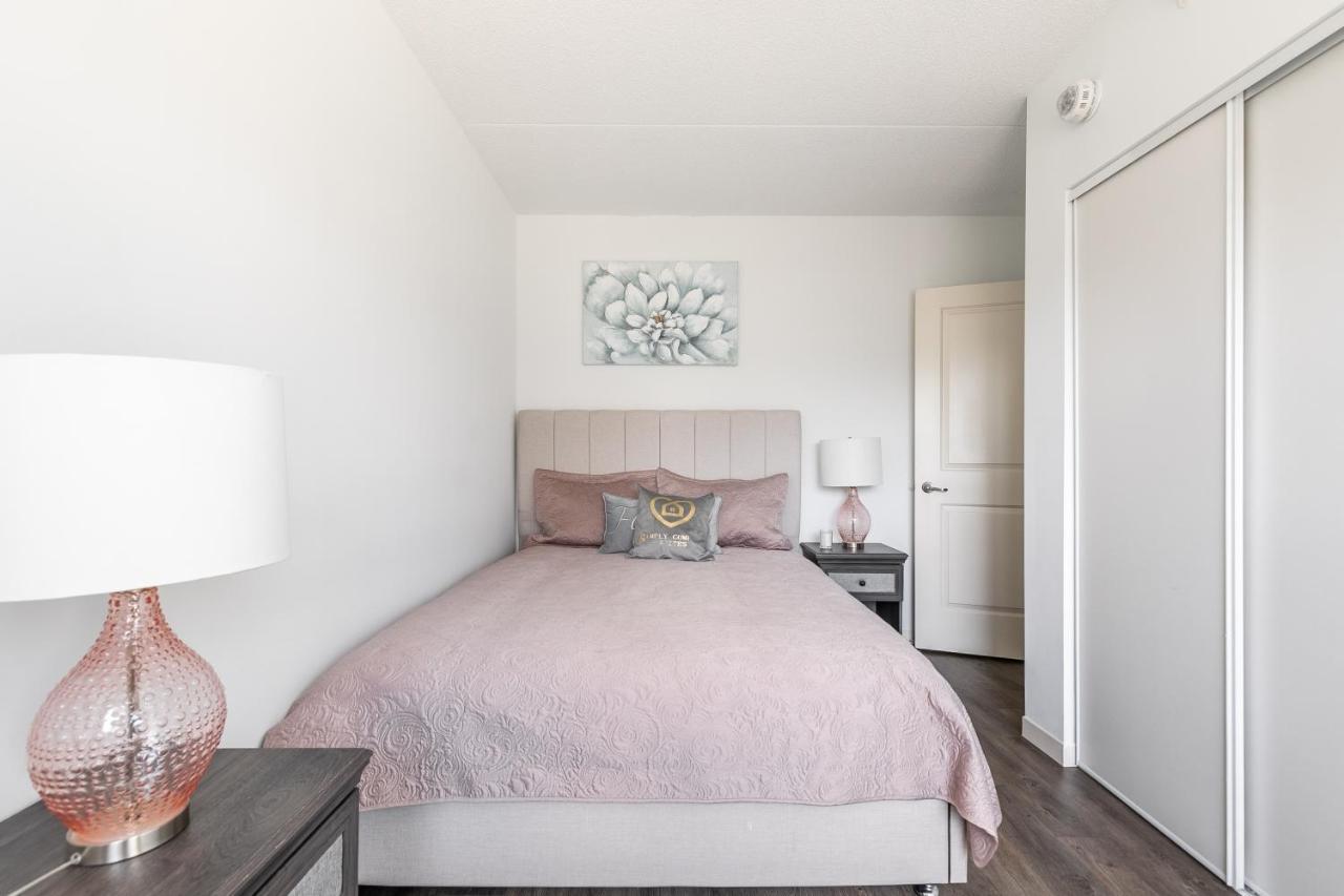 Globalstay Downtown Hamilton Apartments エクステリア 写真